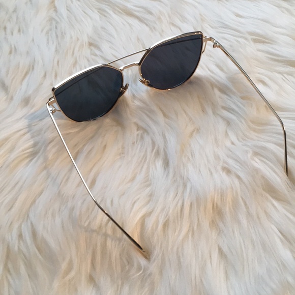 Rose Gold Cat Eye Sunglasses - Picture 7 of 8